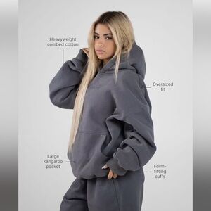 COMFRT Signature Hoodie - M - Steel Grey